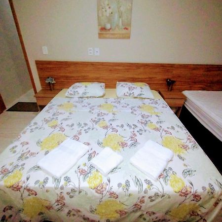 Pouso Oliveira Suites São João Batista do Glória Exteriör bild